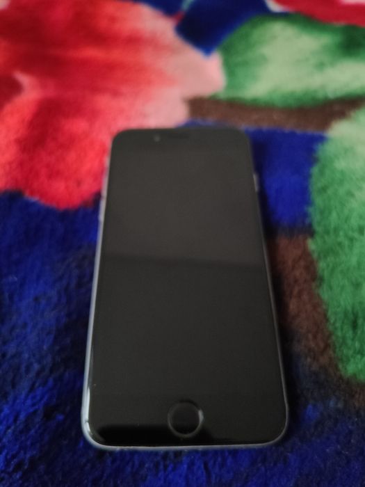 Продам iPhone 6!