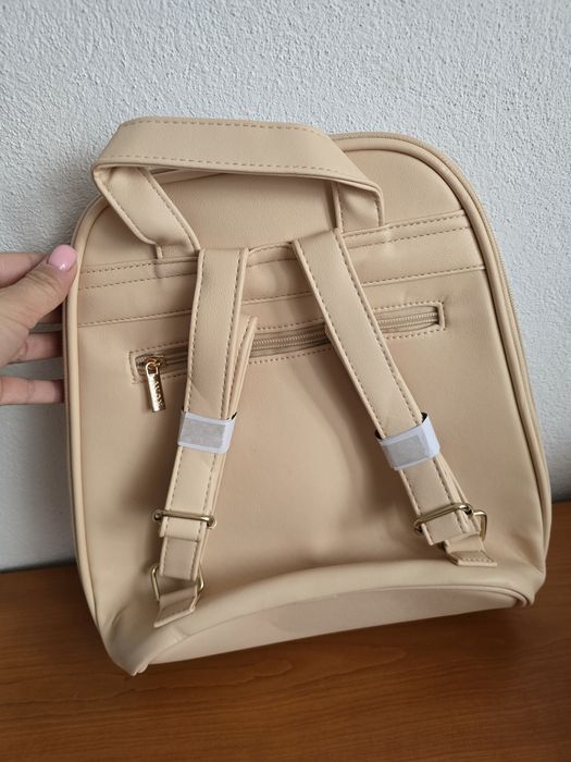 Vand rucsac avon nou