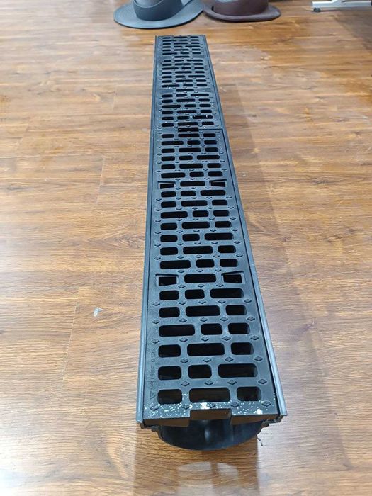 Пластиковая решетка VS LINE  + пластиковый лоток