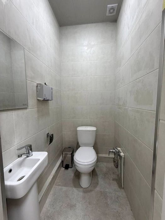 Продаётся или сдаётся цокольное помещение под офис , ул Матхумкули