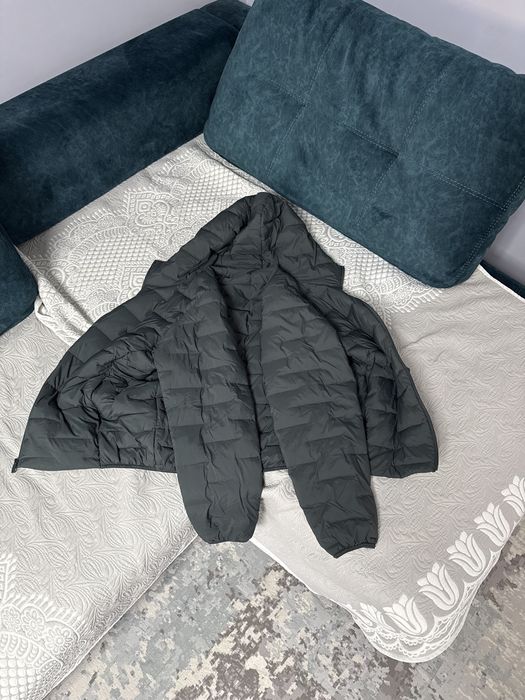 Куртка uniqlo, М размер