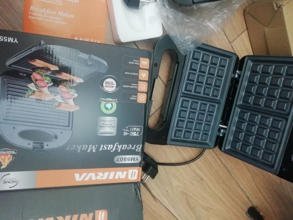Новые. Грильница, вафельница. Венские вафли.