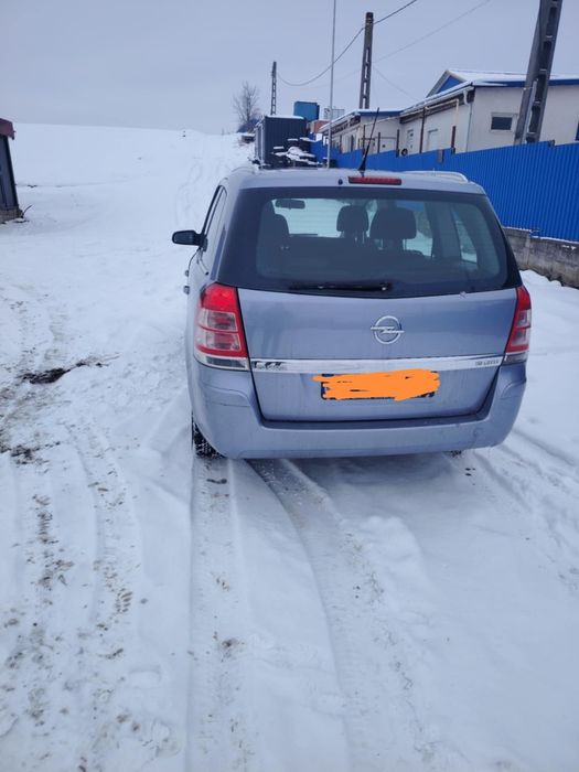 Vând Opel Zafira recent adus din Germania