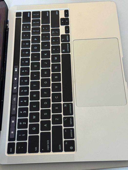 MacBook Pro 13 2020 M1