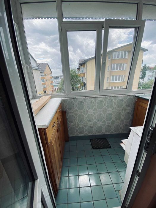 Închiriez apartament cu 2 camere – Suceava, zona George Enescu