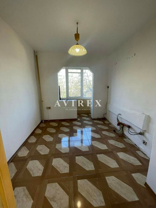 Продава се Двустаен апартамент в Пловдив, Изгрев - 66 кв.м за 1088 €/кв.м - Снимка #2