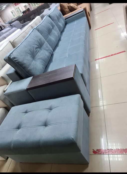 Продам срочно гостевой диван