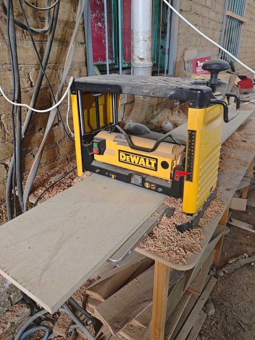 Рейсмусовый станок DEWALT DW733 type2