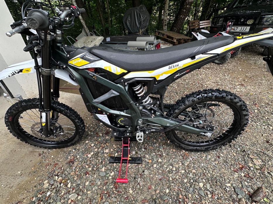 Sur-Ron Ultra Bee 2023 – Înmatriculat – Doar 217 km –TVA INCLUS , doar 3 incarcari