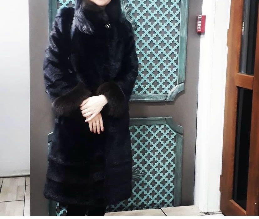 Продам норковую шубу