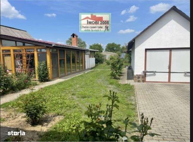 Casa NOUA 6 camere 7 bai teren 1.300 mp ,panouri foto-voltaice Orlat