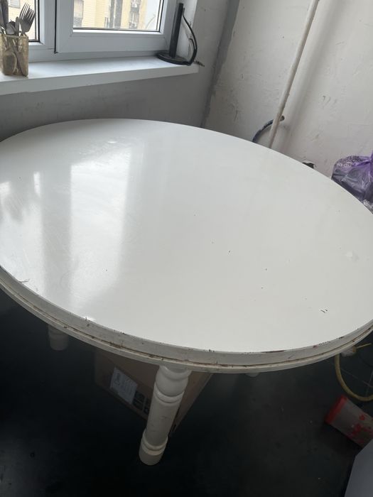 Продаю куханный стол