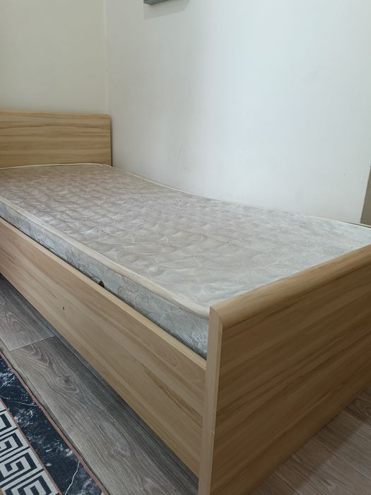 Одноместная кровать