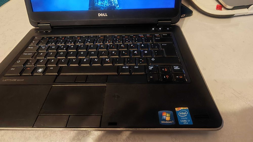 Dell  E6440 i7 | 8GB RAM | HDD 750GB | video dedicat sau dezmembrez