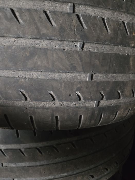 Продам резину на крузака