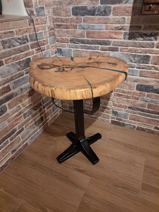 Masuta de cafea din lemn de cires