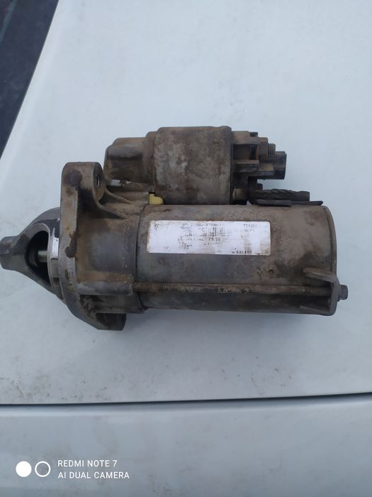 Стартер от гранты оригинал заводской