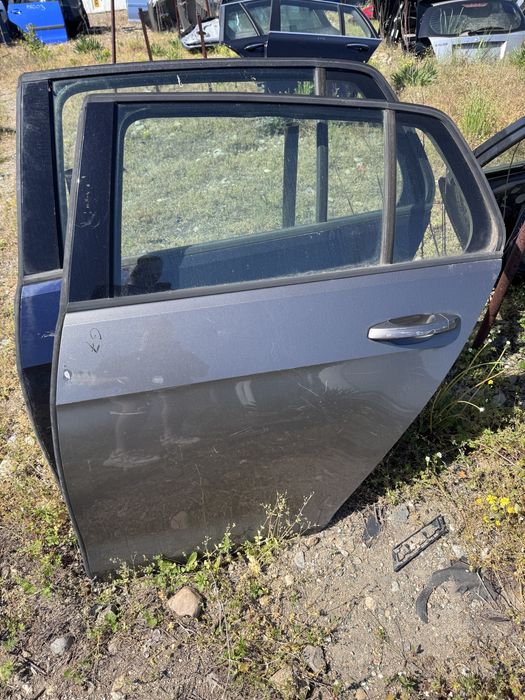 Usa stanga spate vw golf 7 hatchback