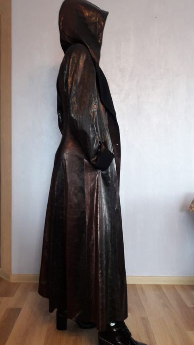 Pardesiu dama cu gluga