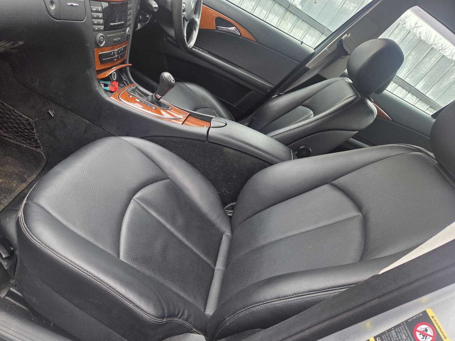 Dezmembrez Mercedes E class E220 W211 facelift/nonfacelift