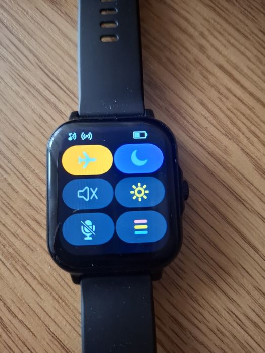 Smart Wristband User's Guide.Смарт часовник.