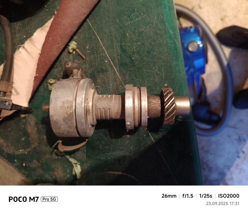 Продам трамблёр 2.0 двигатель Фольксваген гольф 3