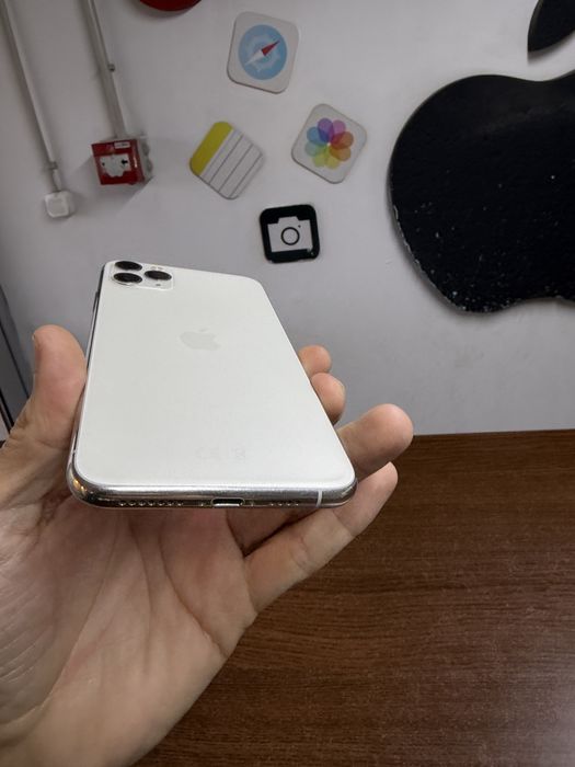 Vand Iphone 11 Pro Max 64gb