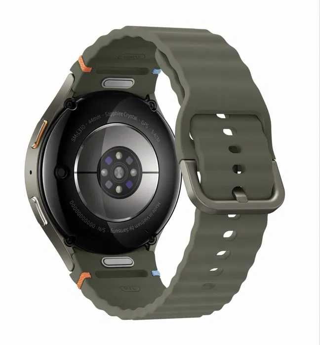 НЕРАЗПЕЧАТАН! Смарт часовник със SIM карта - Samsung Galaxy Watch7