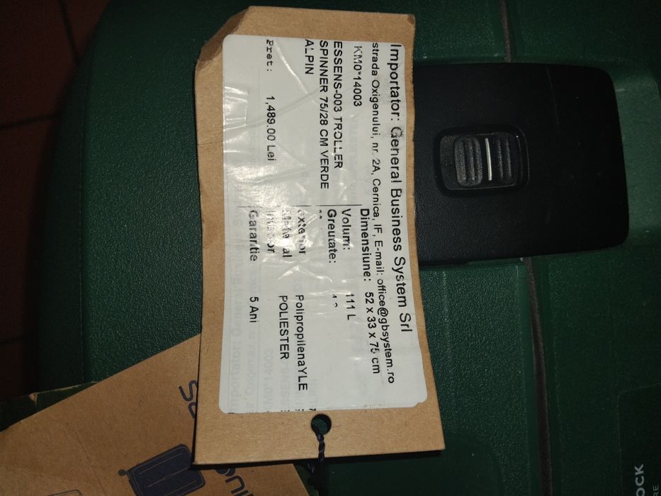 Troller Valiză tip Spinner Nou cu Etichetă.