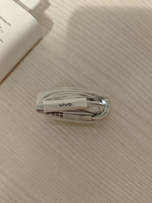 Телефон VIVO V23e