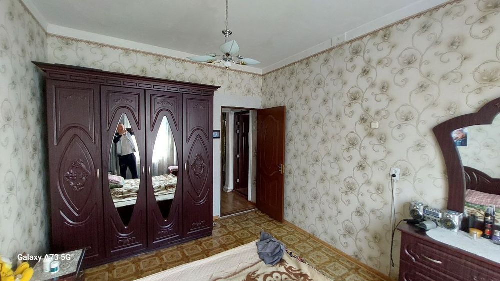 Продаю 2-х комнатную квартиру Янгихаёт Спутник 16