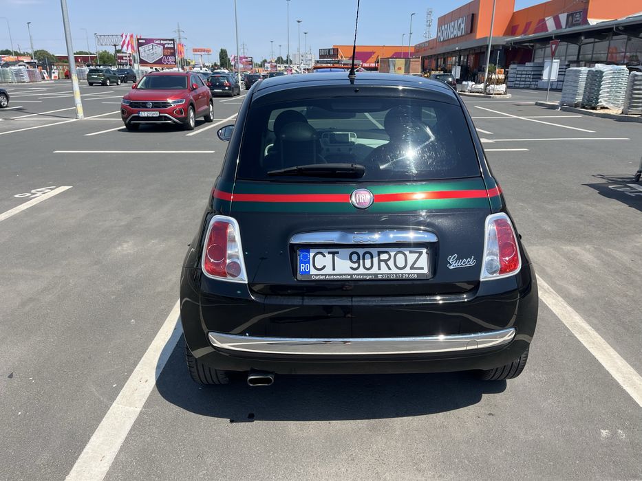 Fiat 500 Gucci edite limitata