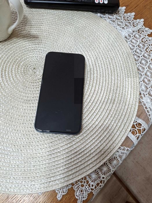 Продавам IPHONE14