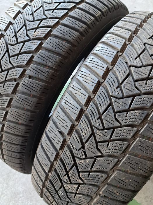2 anvelope iarnă 205 60 r16 Dunlop