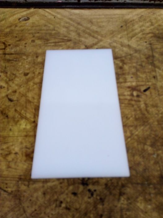 Полиетилен РЕ-500 /инженерна пластмаса/