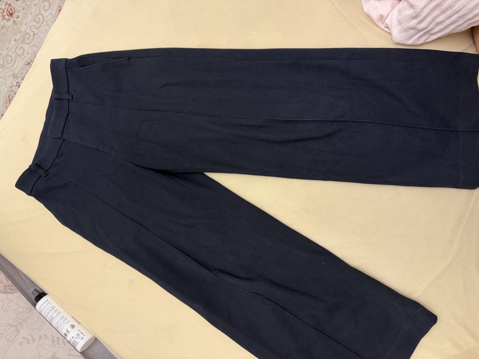 Школьные брюки Uniqlo