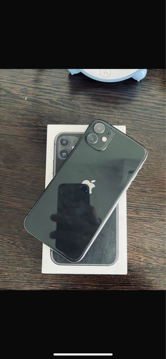 Айфон 11, продам