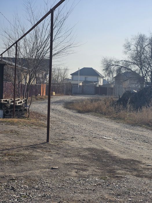 Продаётся участок п.Жамбыл.