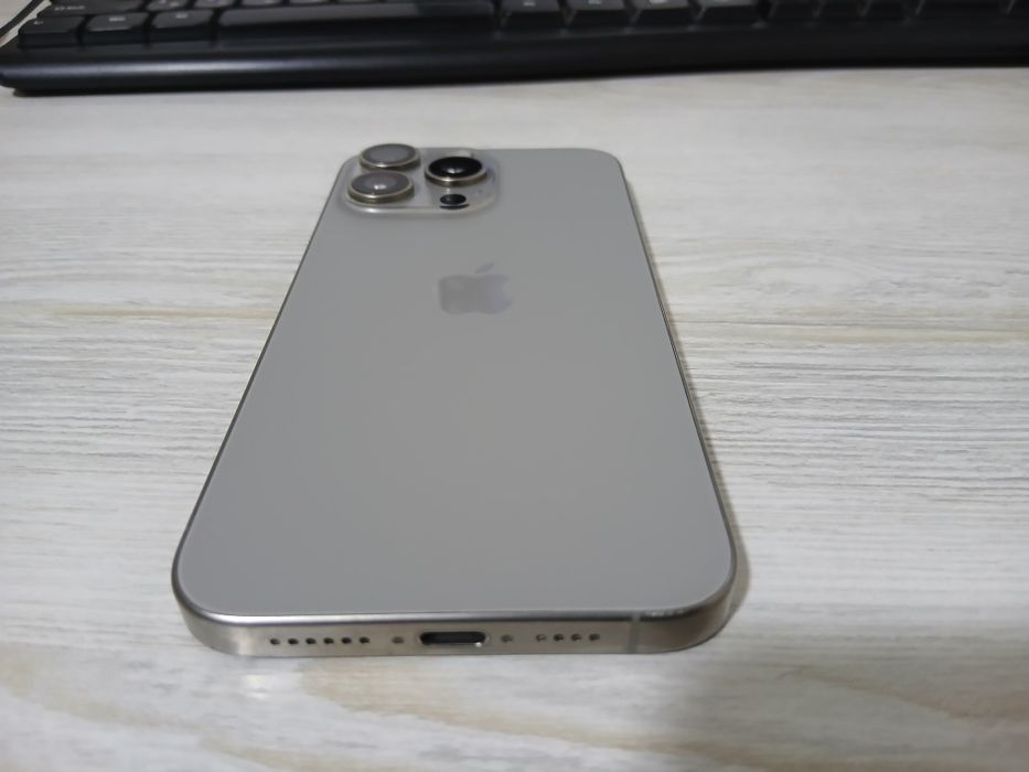 Тезда ва арзон нархда Iphone 15 pro max сотилади
