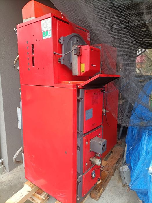 Centrală lemn și motorină