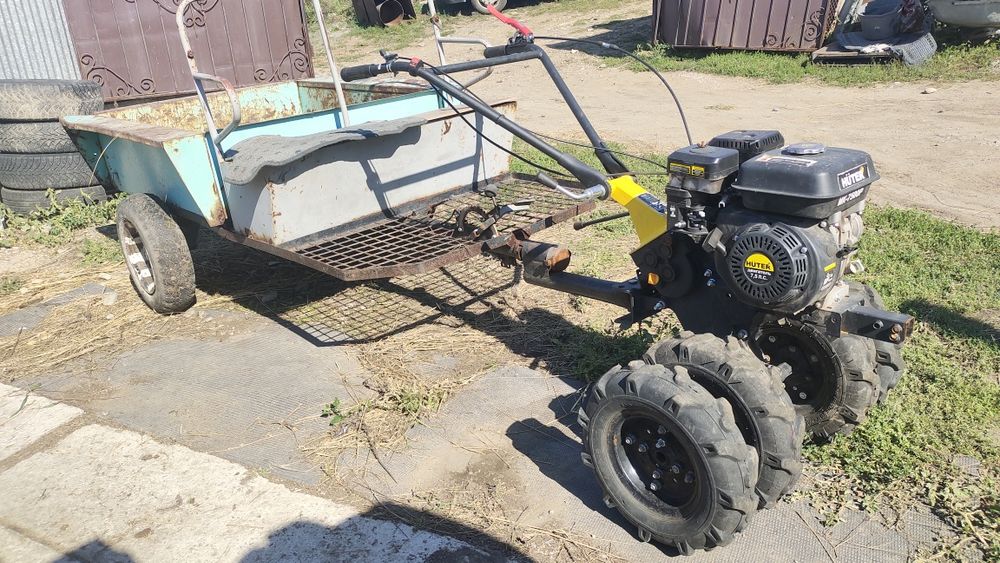 Продам новый мотоблок с прицепом