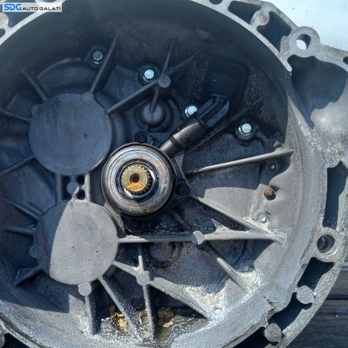 Cutie de Viteze Manuala 6 Trepte 4x4 Ford Kuga 1 2.0 TDCI 2008 - 2012 Cod 8V4R-7002-BF 8V4R-7F096-GB