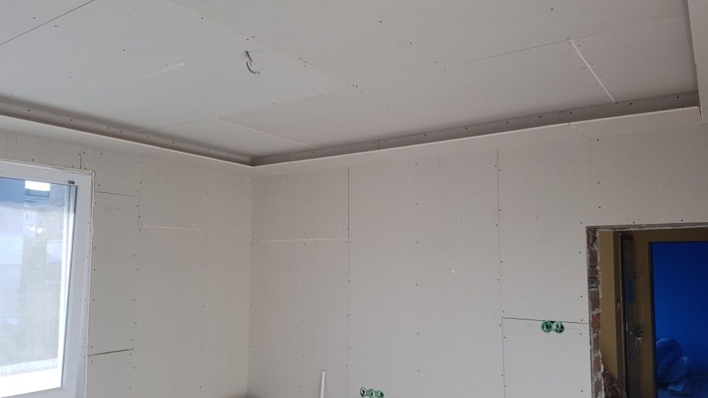 Вътрешни ремонти Боядисване  Шпакловка Гипсокартон Окачени тавани Ел.