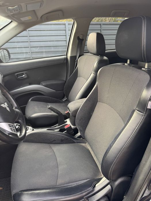 Mitsubishi Outlander 2010