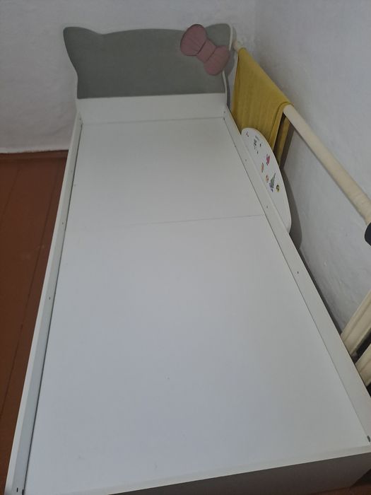 Продам кровать односпалку