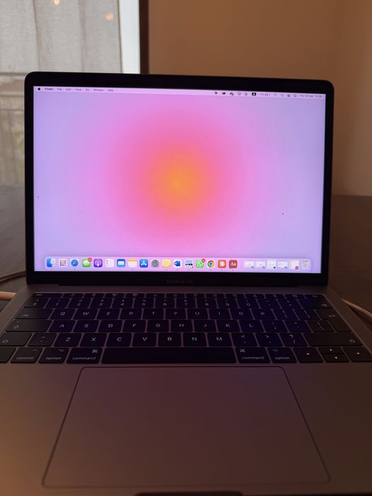 MacBook Pro 13" 2017, 128GB, 8GB RAM