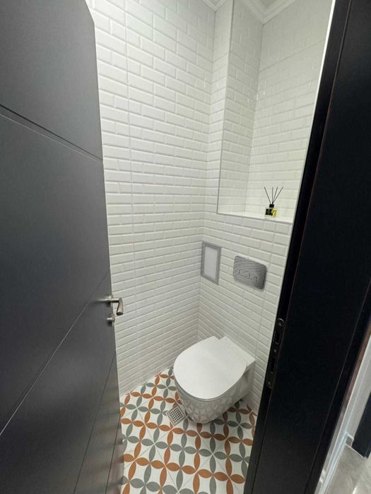 Продава се Тристаен апартамент в Пловдив, Съдийски - 73 кв.м за 1233 €/кв.м - Снимка #9