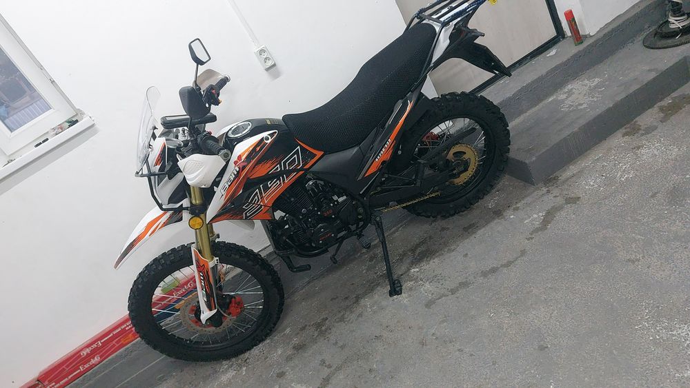 Продам Мотоцикл BAMX250