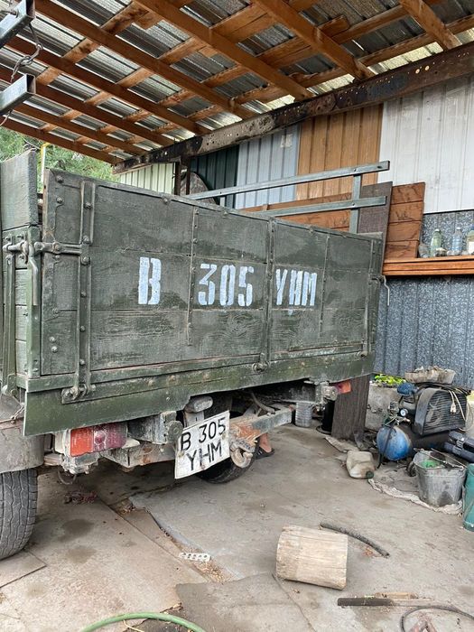 Продам УАЗик 83 год