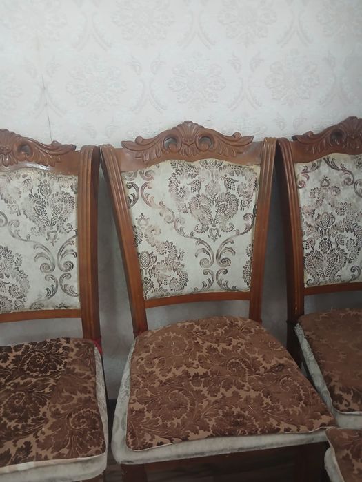 Стулья в гостиную